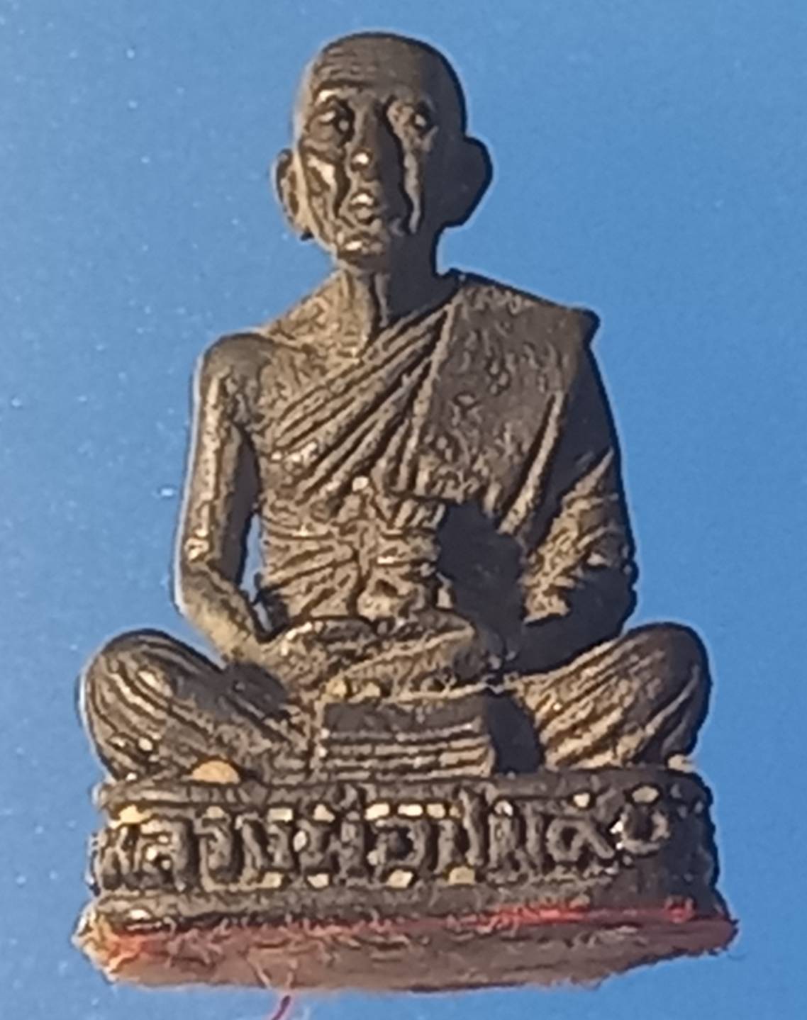 555618_0.jpg